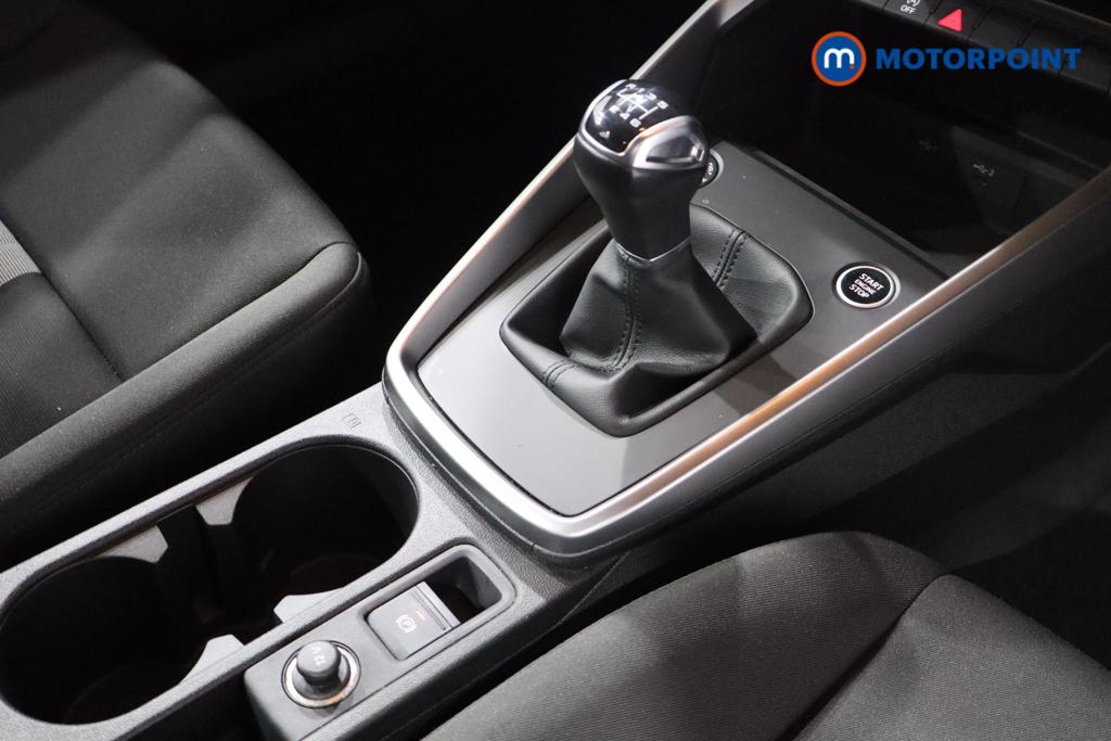 Audi A3 Technik Manual Petrol Hatchback - Stock Number (1599587) - 4th supplementary image