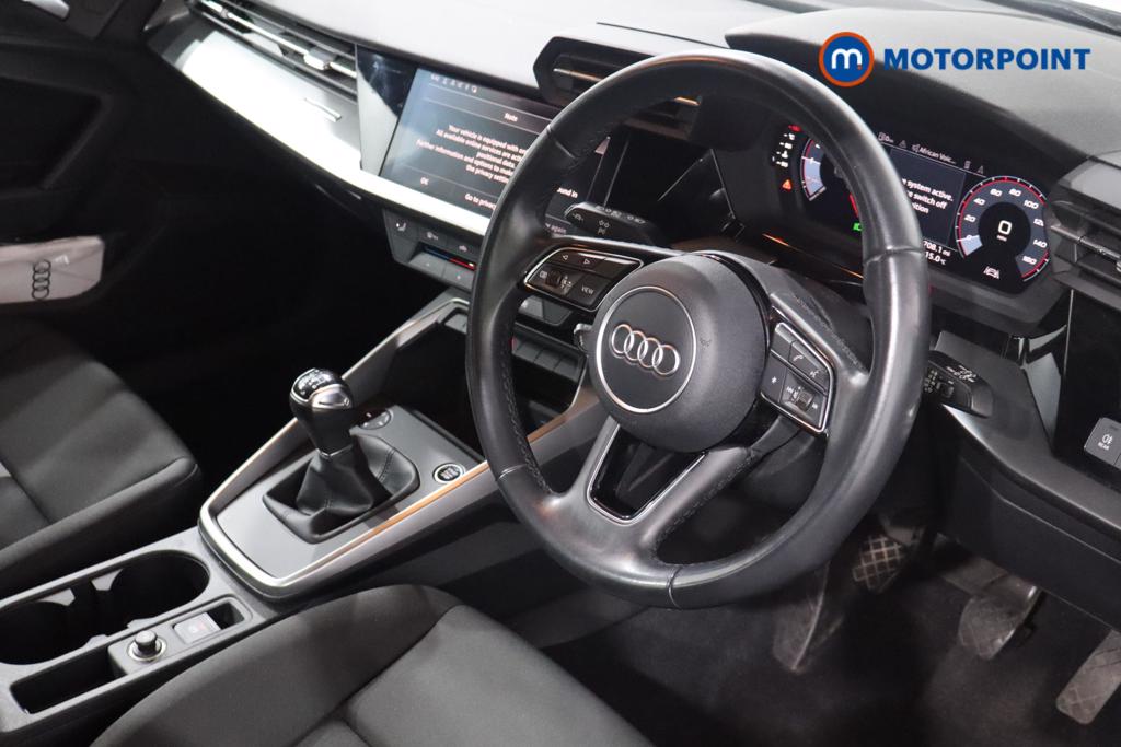 Audi A3 Technik Manual Petrol Hatchback - Stock Number (1599587) - 1st supplementary image