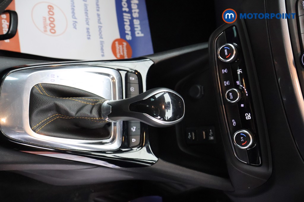 Vauxhall Crossland X Elite Nav Automatic Petrol SUV - Stock Number (1600007) - 9th supplementary image