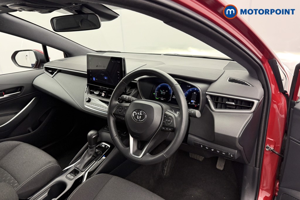 Toyota Corolla Icon Automatic Petrol-Electric Hybrid Estate - Stock Number (1600022) - 4th supplementary image