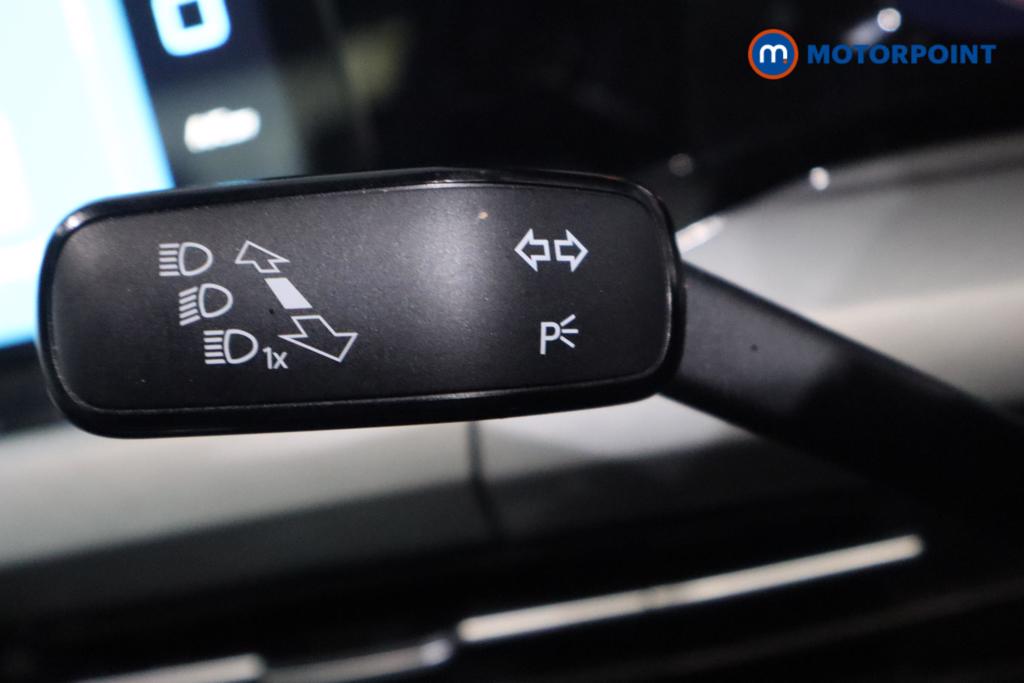 Volkswagen Golf Life Manual Petrol Hatchback - Stock Number (1600094) - 11th supplementary image