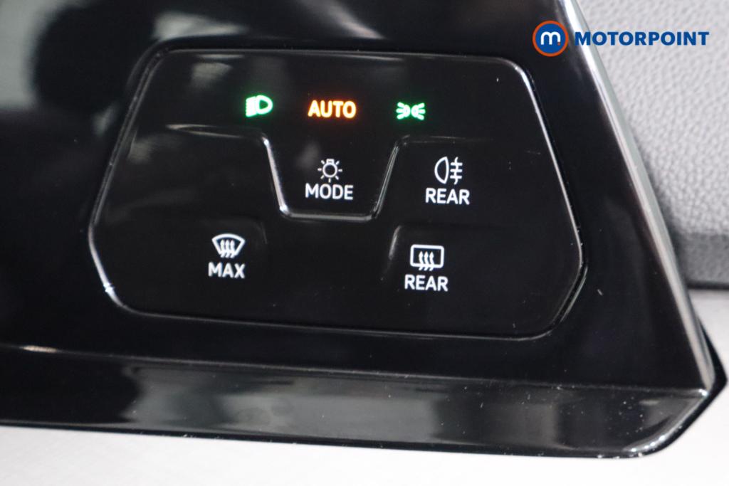 Volkswagen Golf Life Manual Petrol Hatchback - Stock Number (1600094) - 13th supplementary image