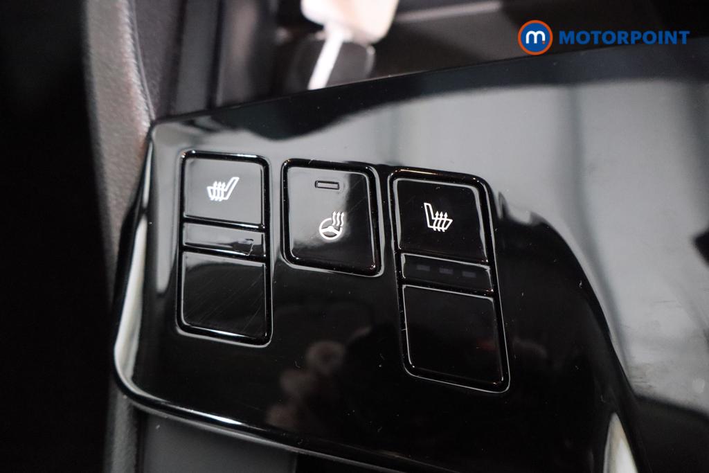 KIA Sportage 3 Automatic Petrol-Electric Hybrid SUV - Stock Number (1600423) - 4th supplementary image