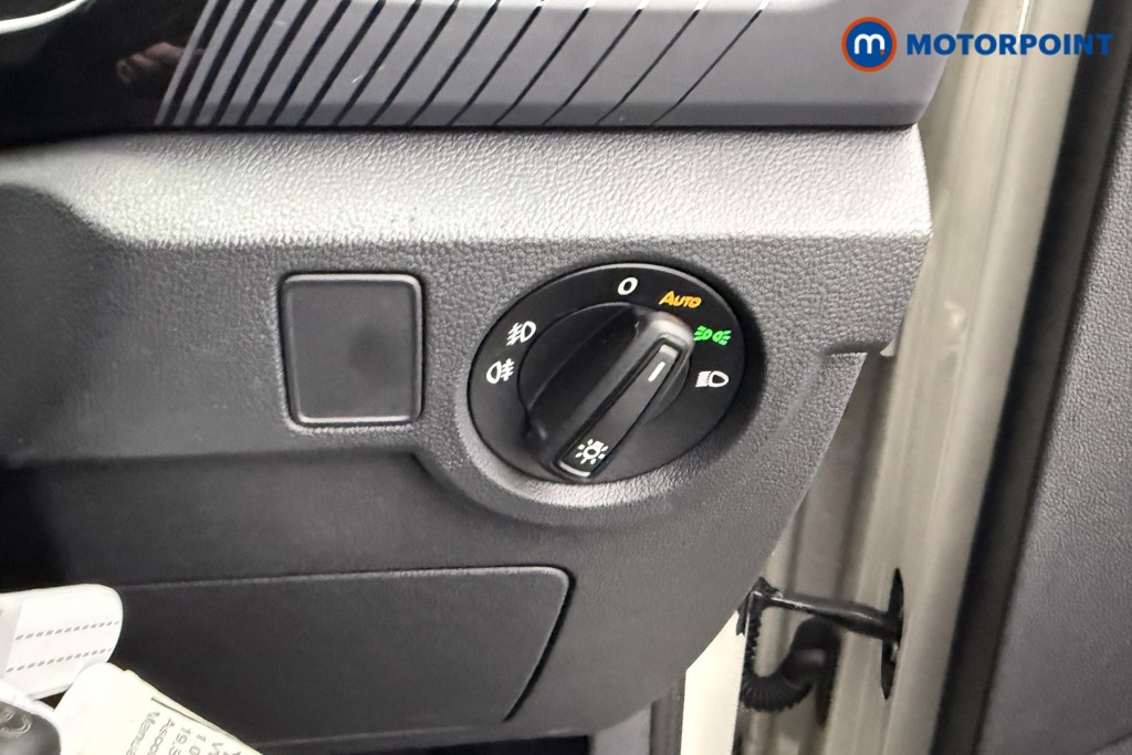 Volkswagen T-Cross Black Edition Manual Petrol SUV - Stock Number (1600491) - 16th supplementary image