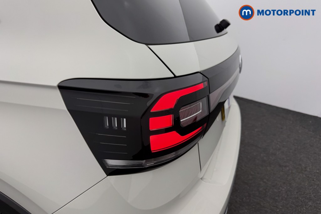 Volkswagen T-Cross Black Edition Manual Petrol SUV - Stock Number (1600491) - 25th supplementary image