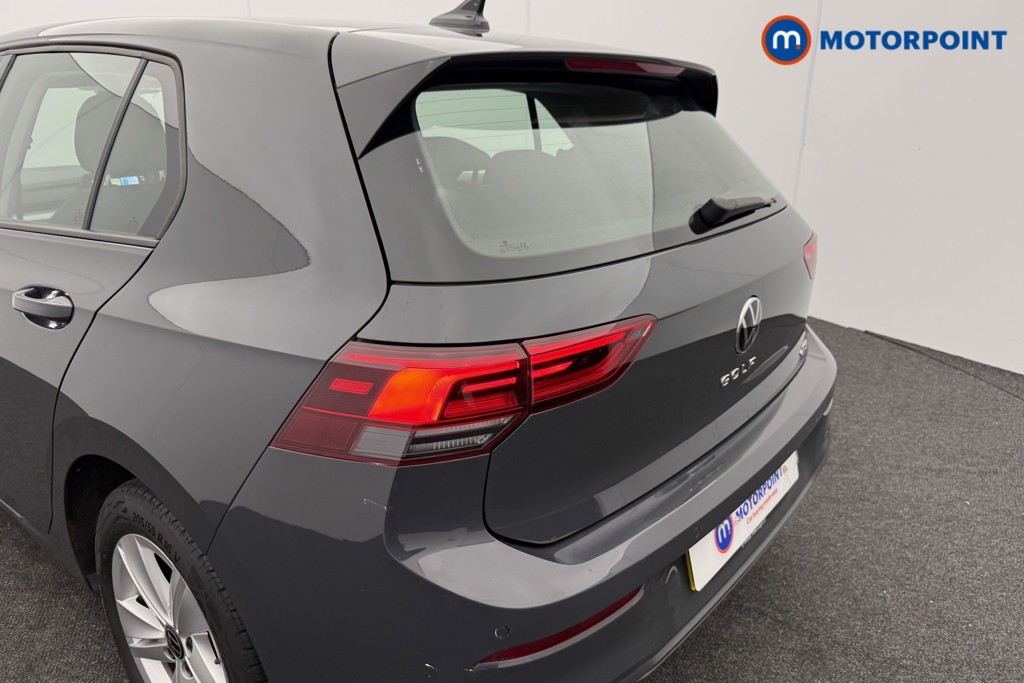 Volkswagen Golf Life Automatic Petrol Hatchback - Stock Number (1600702) - 30th supplementary image