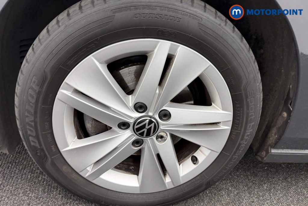 Volkswagen Golf Life Automatic Petrol Hatchback - Stock Number (1600702) - 33rd supplementary image