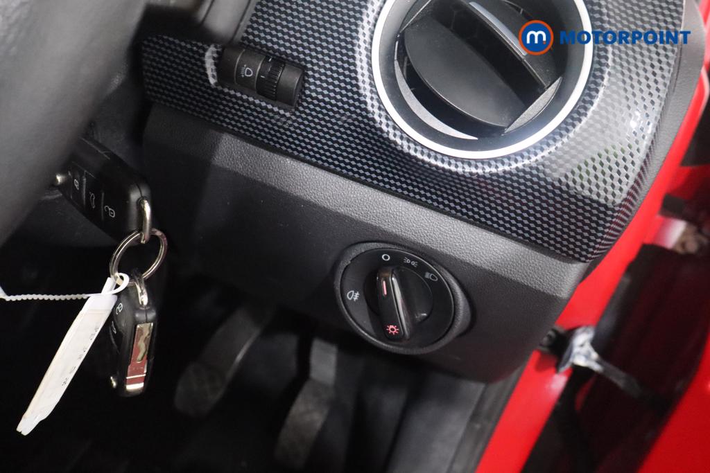 Volkswagen UP Move Up Manual Petrol Hatchback - Stock Number (1600727) - 6th supplementary image