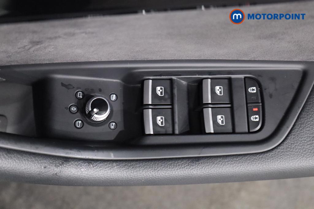 Audi A4 Black Edition Automatic Petrol Estate - Stock Number (1601094) - 14th supplementary image