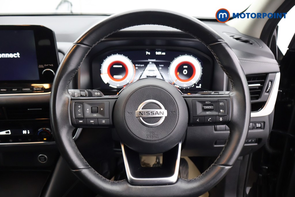 Nissan Qashqai N-Connecta Manual Petrol SUV - Stock Number (1601345) - 1st supplementary image