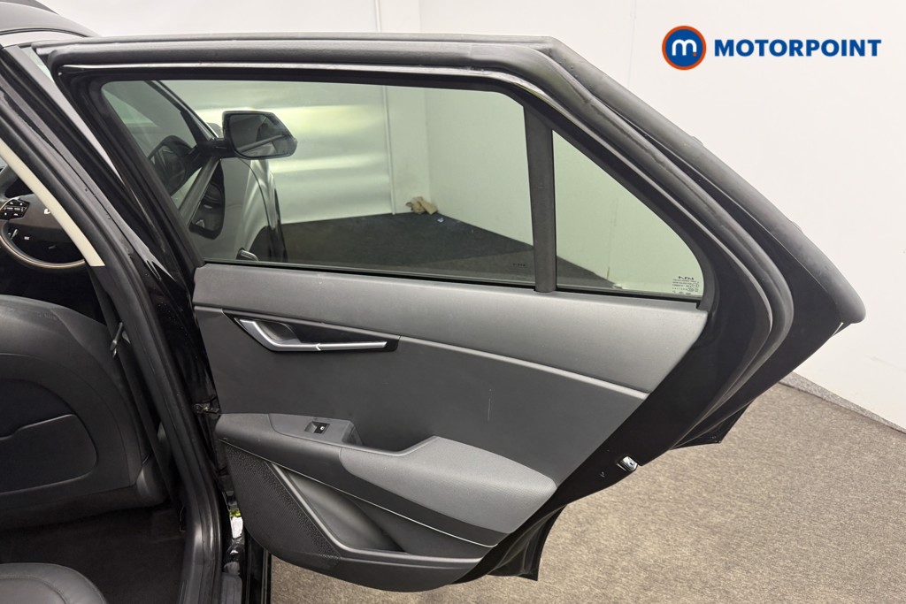 KIA Niro 3 Automatic Petrol-Electric Hybrid SUV - Stock Number (1601429) - 17th supplementary image