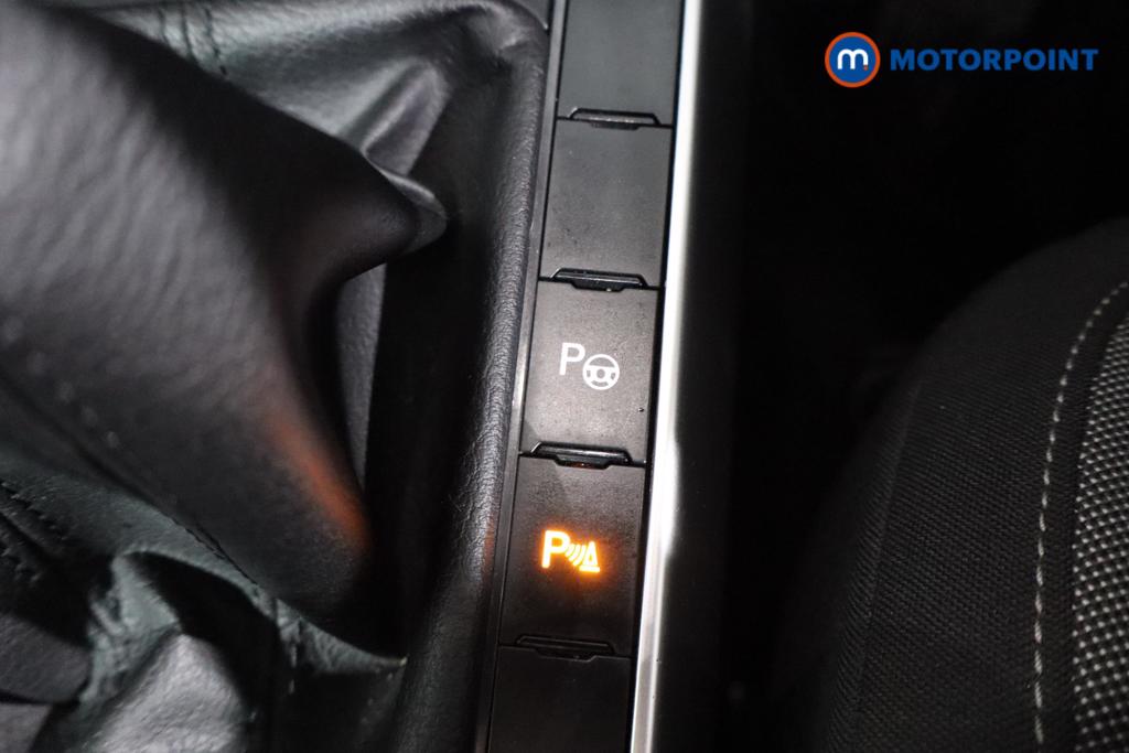 Volkswagen Taigo Life Manual Petrol SUV - Stock Number (1601522) - 5th supplementary image