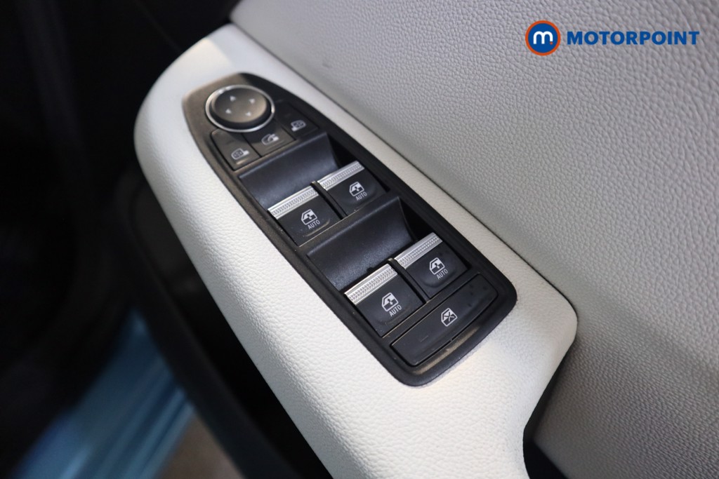 Renault Clio S Edition Automatic Petrol-Electric Hybrid Hatchback - Stock Number (1601727) - 10th supplementary image