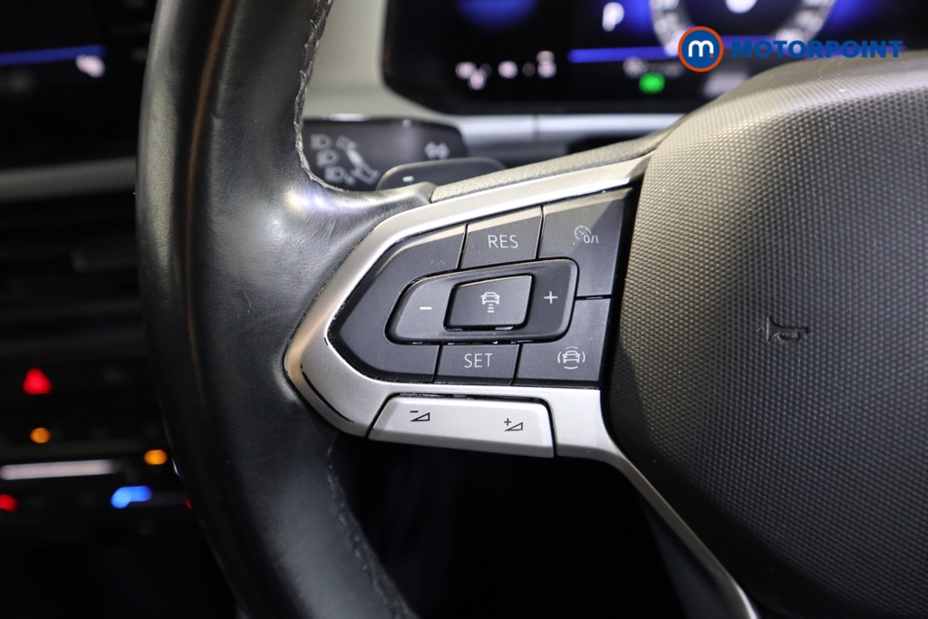 Volkswagen T-Roc Life Automatic Petrol SUV - Stock Number (1602002) - 3rd supplementary image