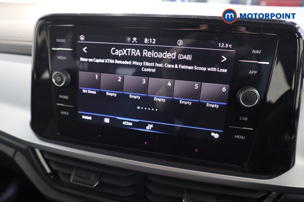 Volkswagen T-Roc Life Automatic Petrol SUV - Stock Number (1602002) - 6th supplementary image