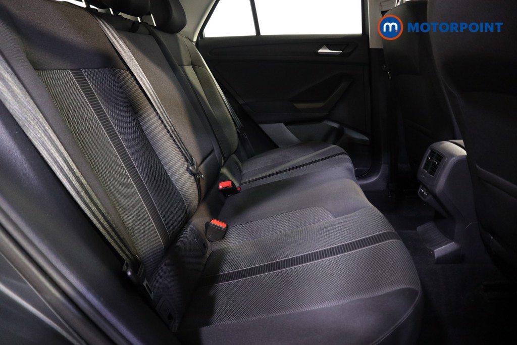Volkswagen T-Roc Life Automatic Petrol SUV - Stock Number (1602002) - 14th supplementary image