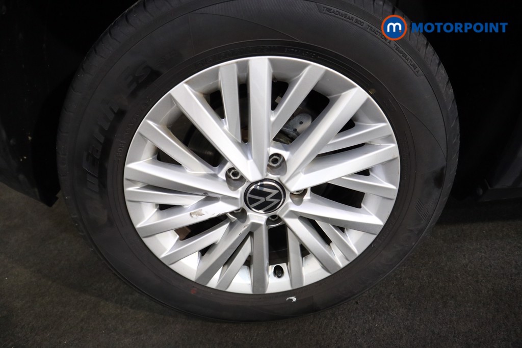 Volkswagen T-Roc Life Automatic Petrol SUV - Stock Number (1602002) - 19th supplementary image