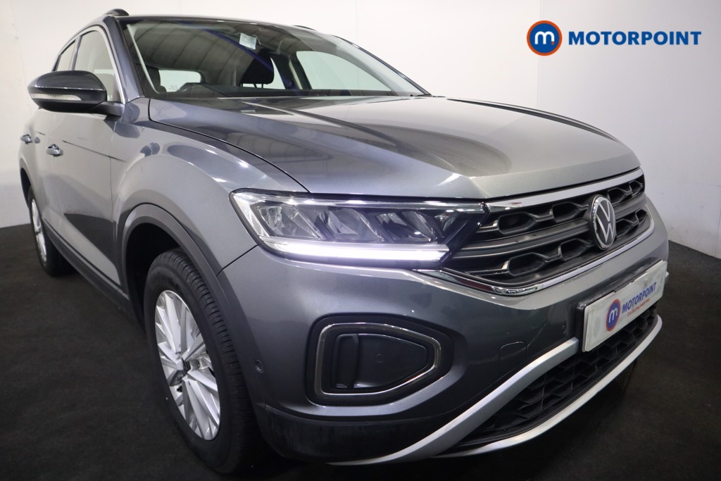 Volkswagen T-Roc Life Automatic Petrol SUV - Stock Number (1602002) - 32nd supplementary image