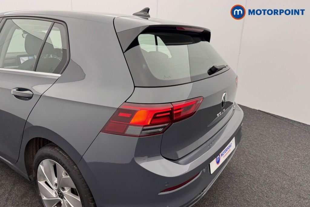 Volkswagen Golf Style Automatic Petrol Hatchback - Stock Number (1602054) - 25th supplementary image