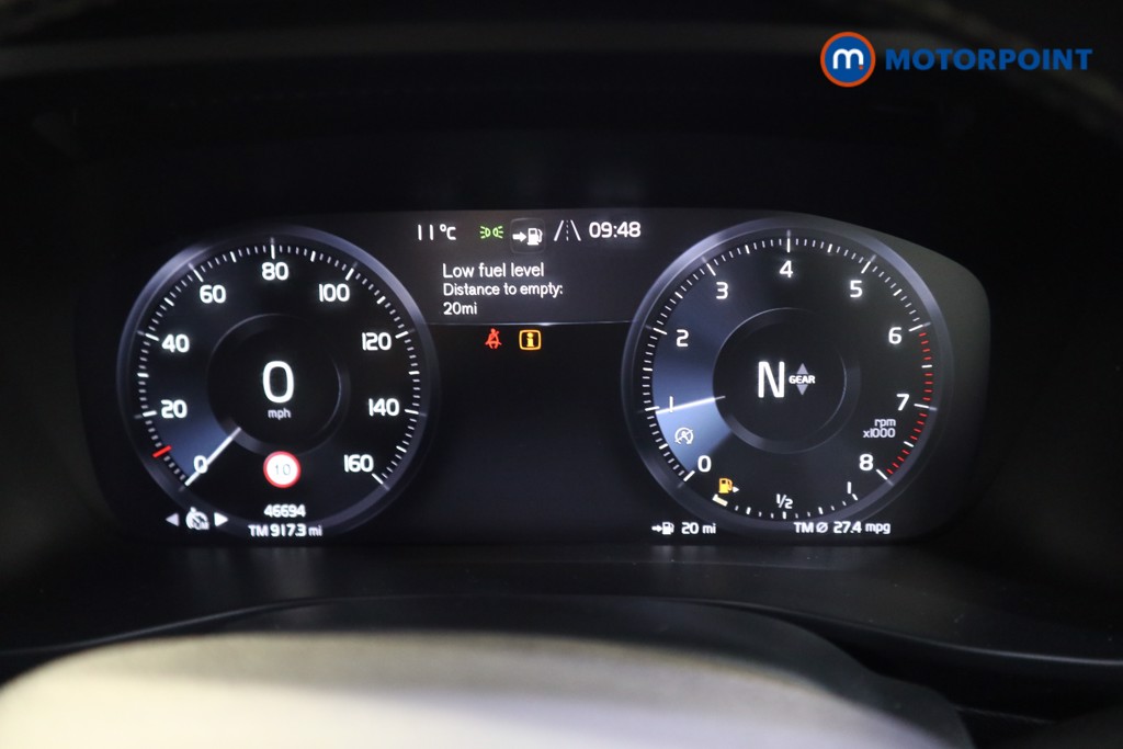 Volvo Xc40 R Design Pro Manual Petrol SUV - Stock Number (1602056) - 5th supplementary image