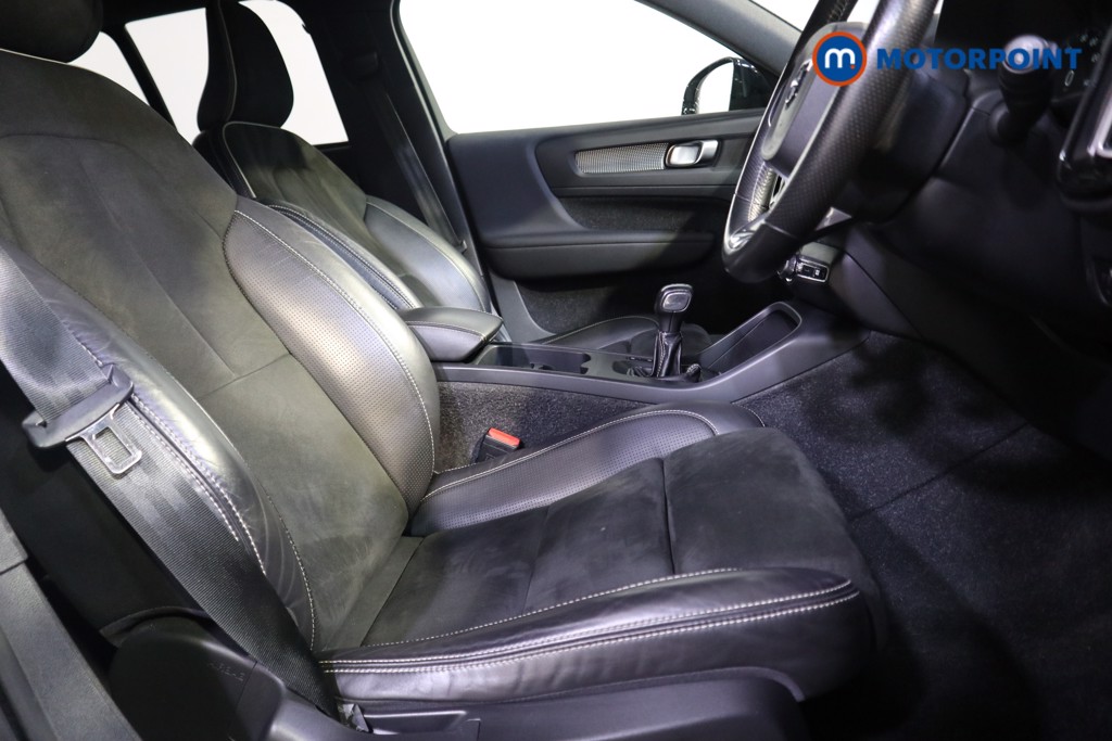 Volvo Xc40 R Design Pro Manual Petrol SUV - Stock Number (1602056) - 13th supplementary image