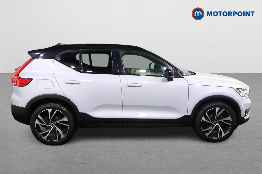 Volvo Xc40 R Design Pro Manual Petrol SUV - Stock Number (1602056) - Drivers side