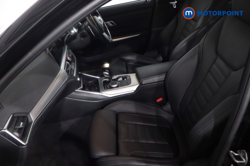 BMW 3 Series M Sport Automatic Petrol Plug-In Hybrid Saloon - Stock Number (1602245) - 4th supplementary image