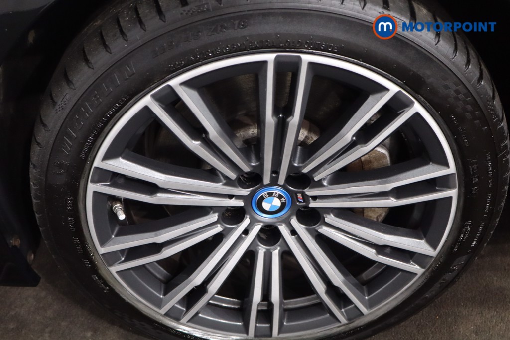 BMW 3 Series M Sport Automatic Petrol Plug-In Hybrid Saloon - Stock Number (1602245) - 11th supplementary image