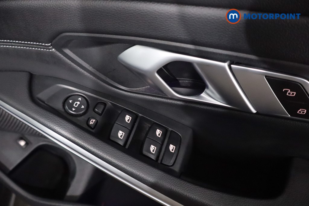 BMW 3 Series M Sport Automatic Petrol Plug-In Hybrid Saloon - Stock Number (1602245) - 21st supplementary image