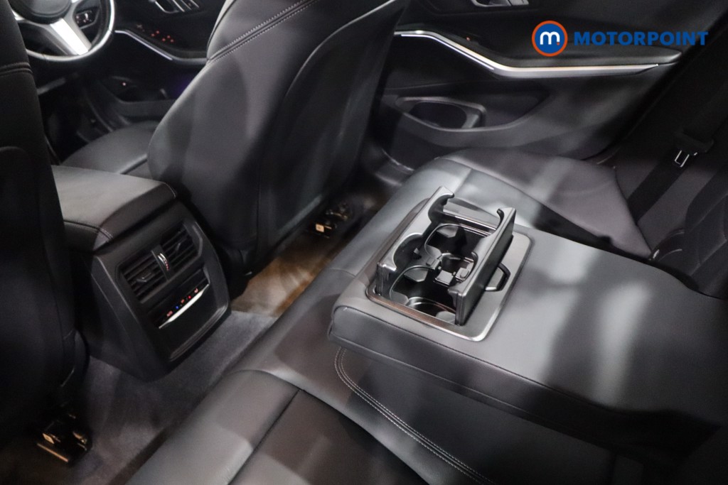 BMW 3 Series M Sport Automatic Petrol Plug-In Hybrid Saloon - Stock Number (1602245) - 23rd supplementary image