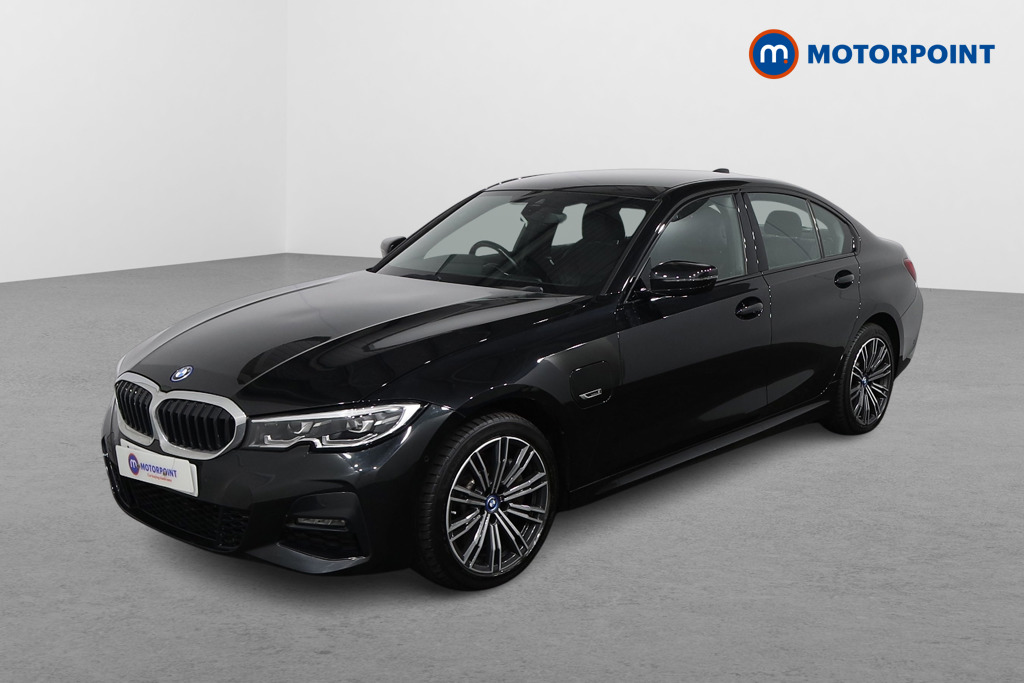 BMW 3 Series M Sport Automatic Petrol Plug-In Hybrid Saloon - Stock Number (1602245) - Passenger side front corner