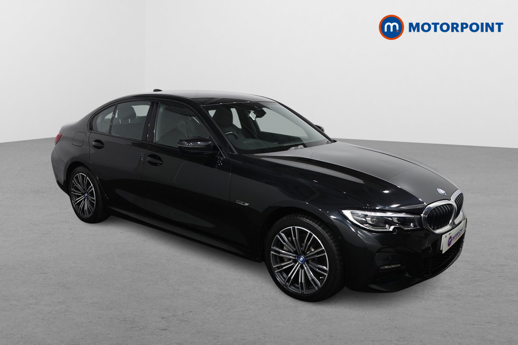 BMW 3 Series M Sport Automatic Petrol Plug-In Hybrid Saloon - Stock Number (1602245) - Drivers side front corner