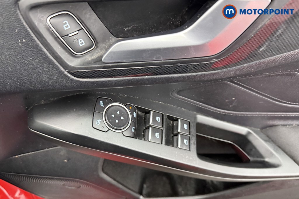 Ford Focus St-Line Manual Diesel Hatchback - Stock Number (1602261) - 16th supplementary image