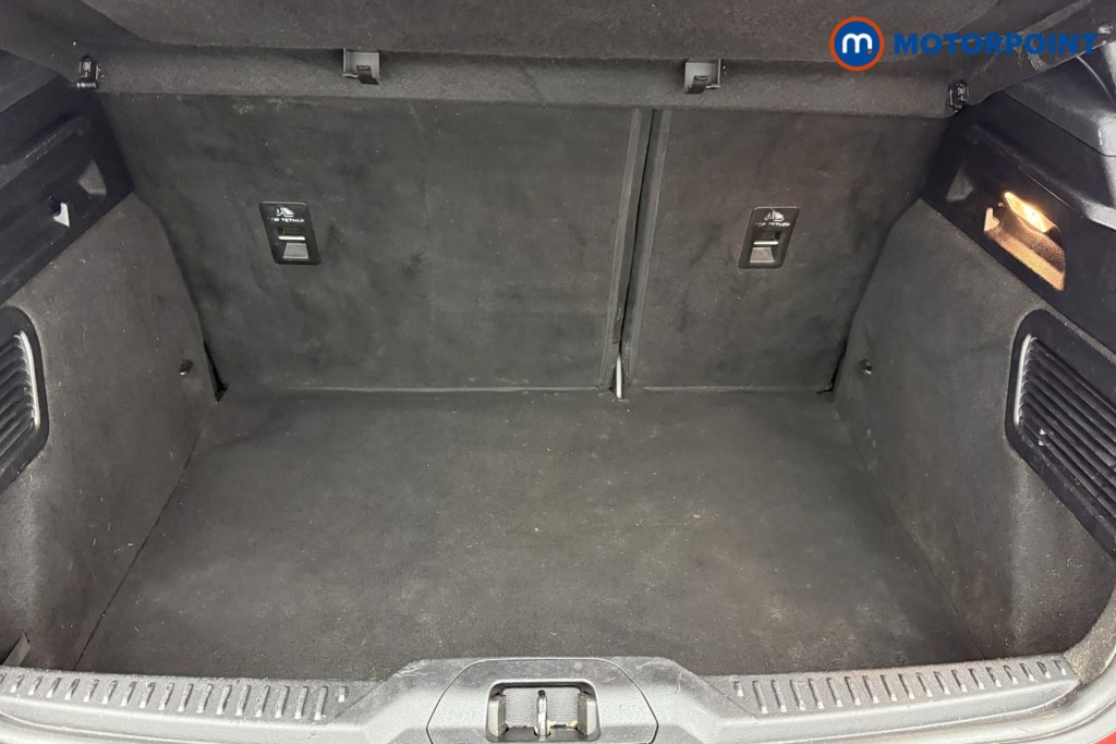 Ford Focus St-Line Manual Diesel Hatchback - Stock Number (1602261) - 20th supplementary image