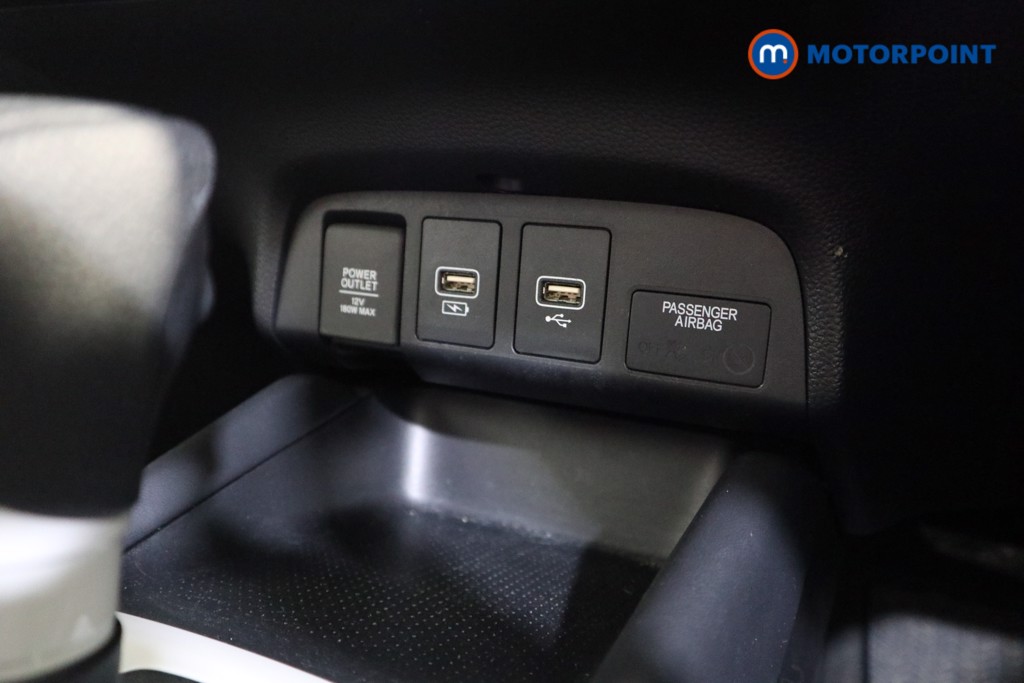 Honda Jazz SR Automatic Petrol-Electric Hybrid Hatchback - Stock Number (1602292) - 10th supplementary image