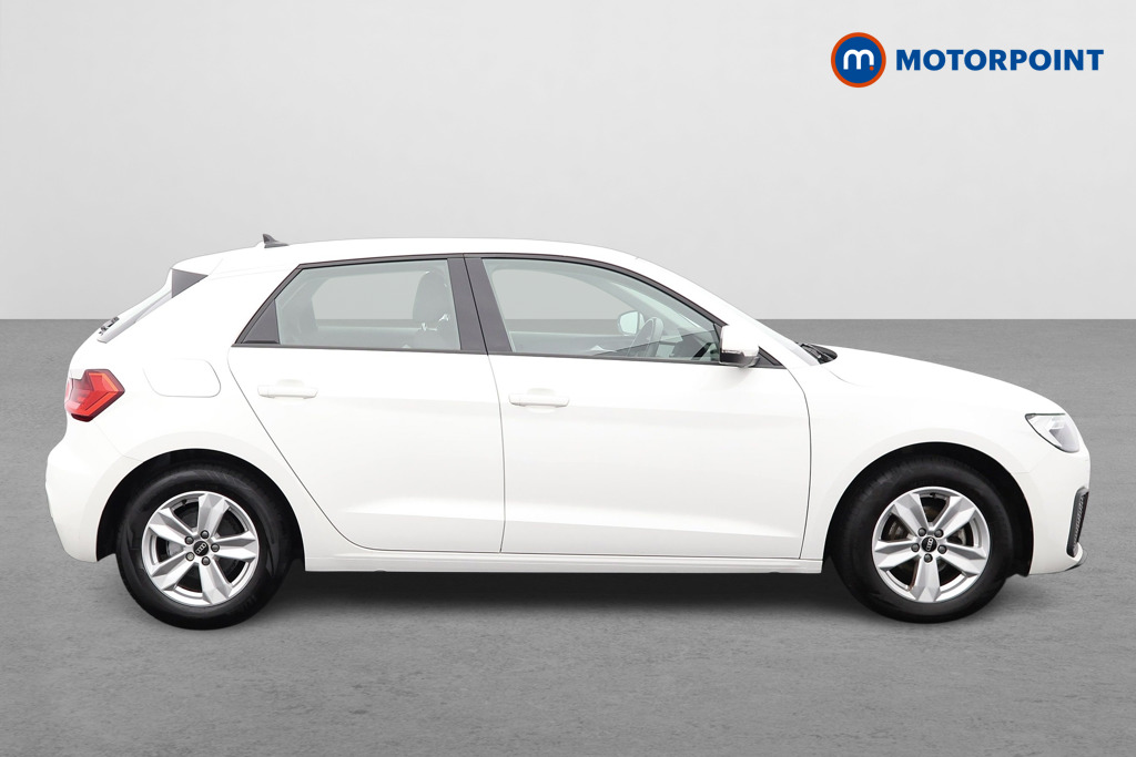 Audi A1 Technik Manual Petrol Hatchback - Stock Number (1602325) - Drivers side