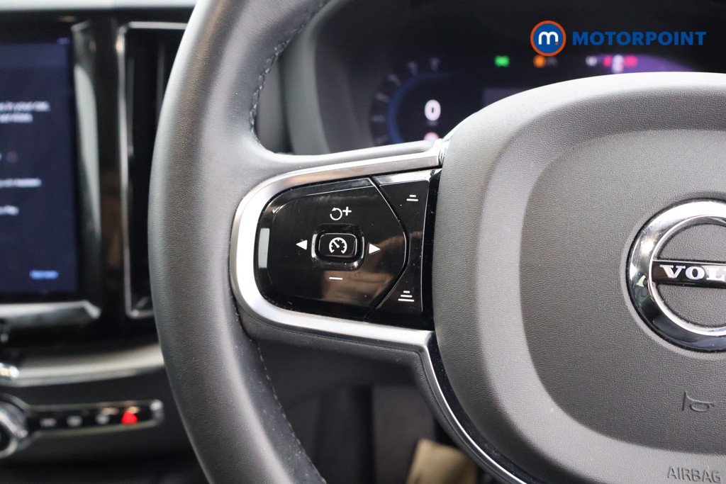 Volvo Xc60 Plus Automatic Petrol Plug-In Hybrid SUV - Stock Number (1602374) - 2nd supplementary image