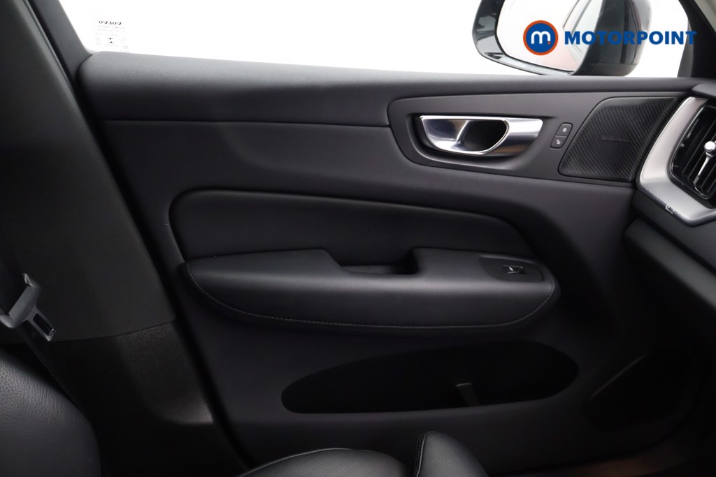 Volvo Xc60 Plus Automatic Petrol Plug-In Hybrid SUV - Stock Number (1602374) - 12th supplementary image