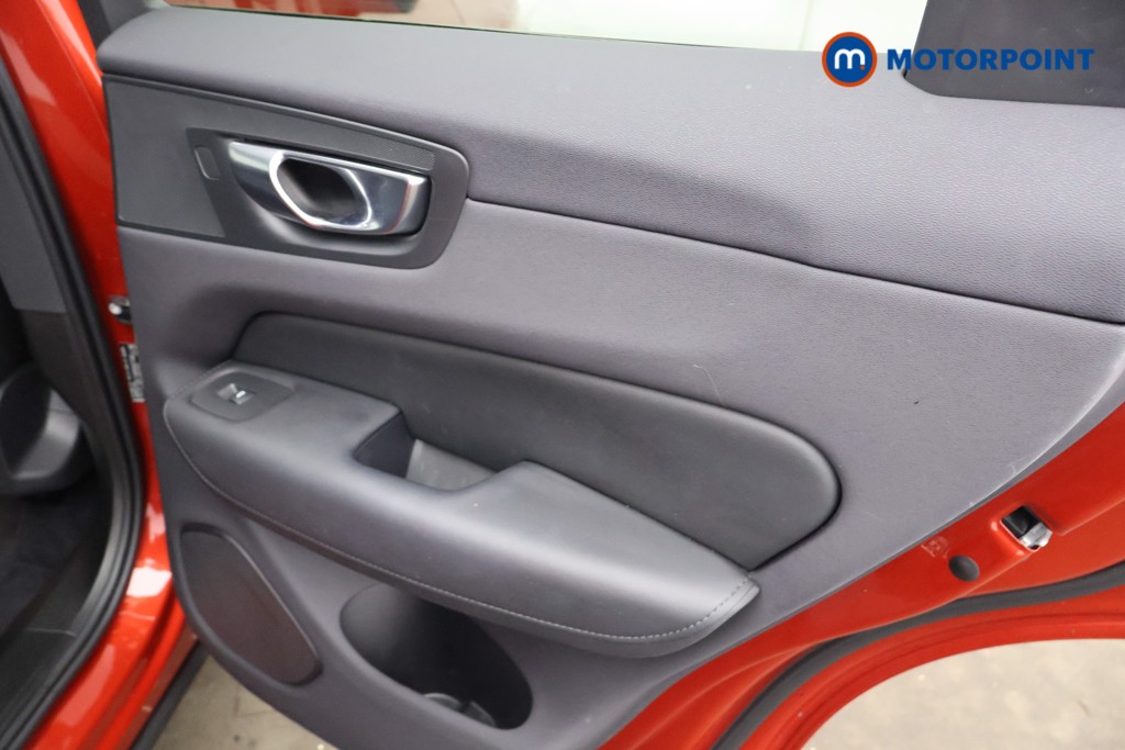 Volvo Xc60 Plus Automatic Petrol Plug-In Hybrid SUV - Stock Number (1602374) - 20th supplementary image