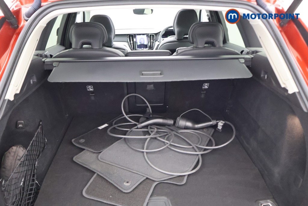 Volvo Xc60 Plus Automatic Petrol Plug-In Hybrid SUV - Stock Number (1602374) - 23rd supplementary image