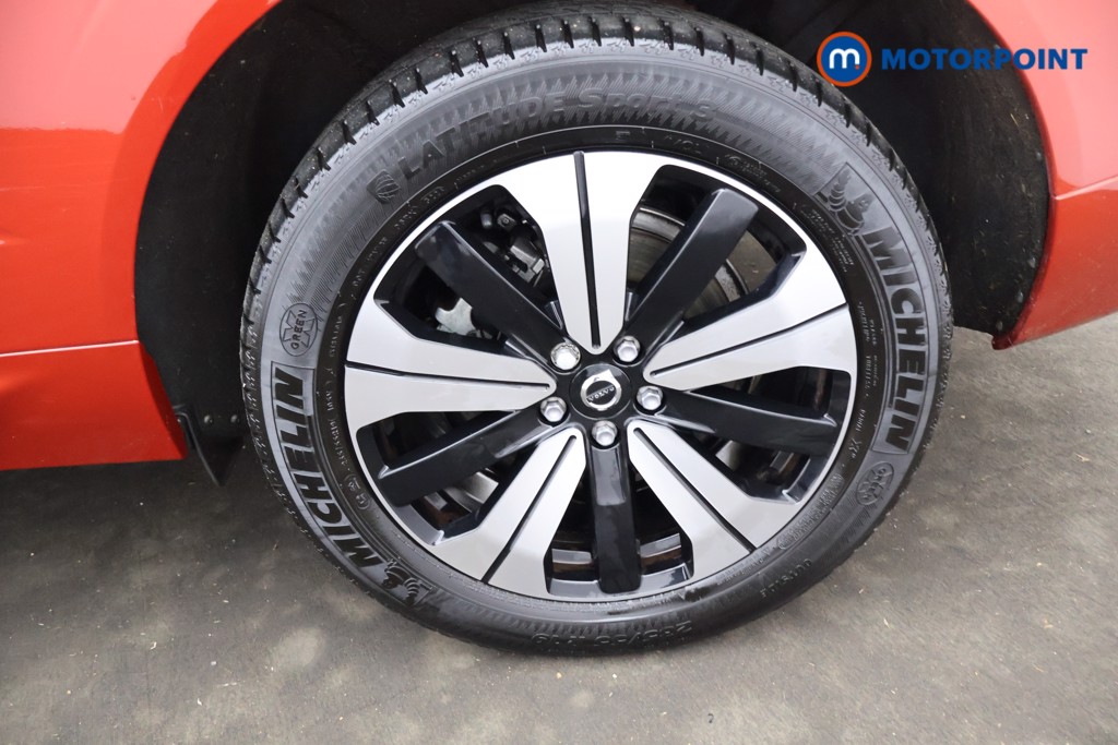 Volvo Xc60 Plus Automatic Petrol Plug-In Hybrid SUV - Stock Number (1602374) - 32nd supplementary image