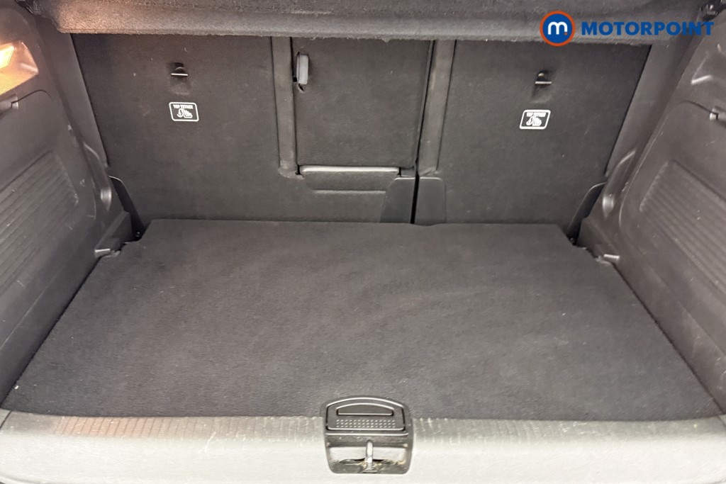 Vauxhall Crossland Ultimate Manual Petrol SUV - Stock Number (1602477) - 19th supplementary image