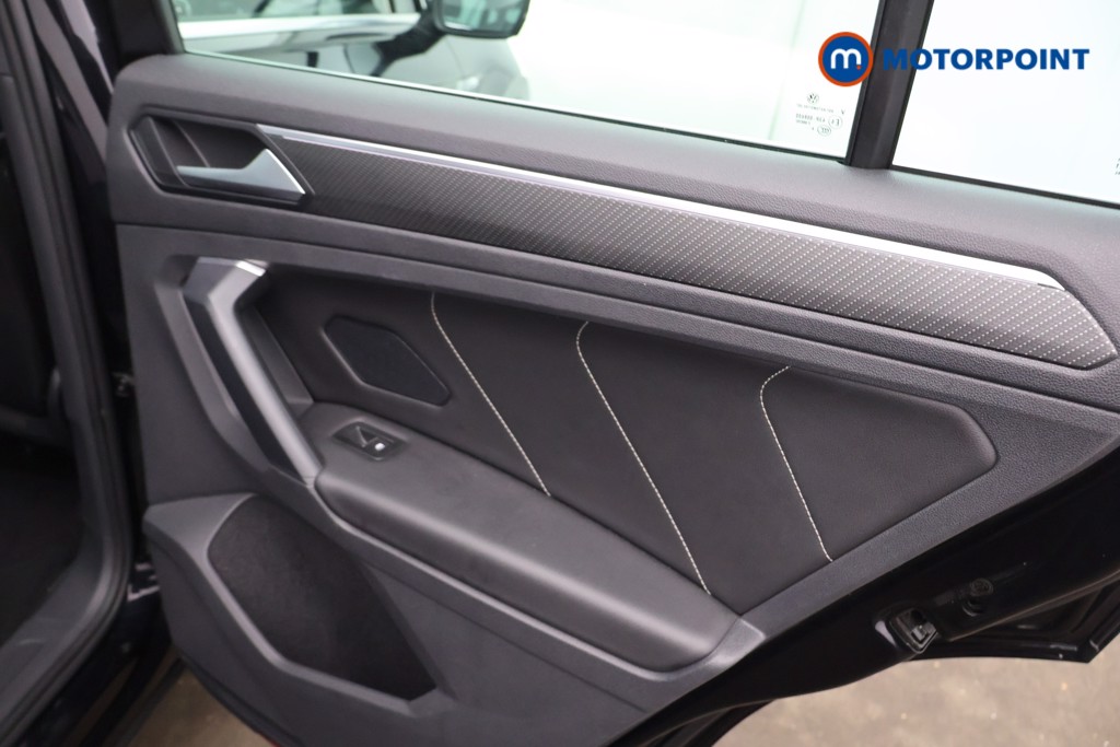 Volkswagen Tiguan R-Line Automatic Petrol SUV - Stock Number (1602616) - 18th supplementary image