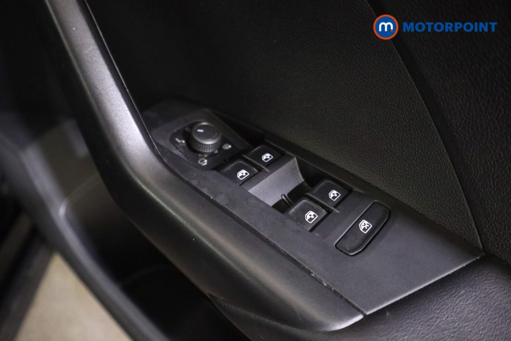 Volkswagen T-Cross SE Manual Petrol SUV - Stock Number (1602697) - 11th supplementary image