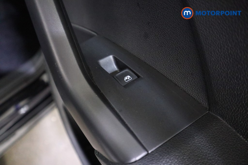 Volkswagen T-Cross SE Manual Petrol SUV - Stock Number (1602697) - 16th supplementary image