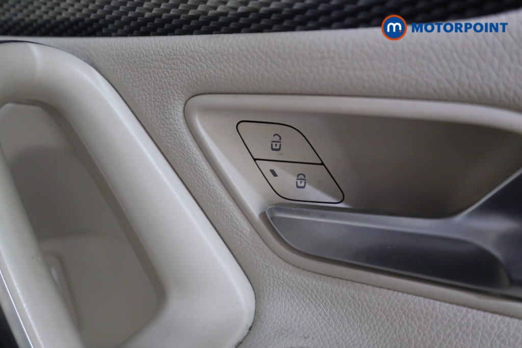 Mercedes-Benz A Class Sport Executive Edition Automatic Petrol Saloon - Stock Number (1602767) - 14th supplementary image