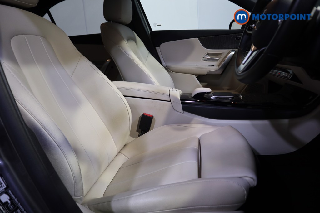 Mercedes-Benz A Class Sport Executive Edition Automatic Petrol Saloon - Stock Number (1602767) - 16th supplementary image