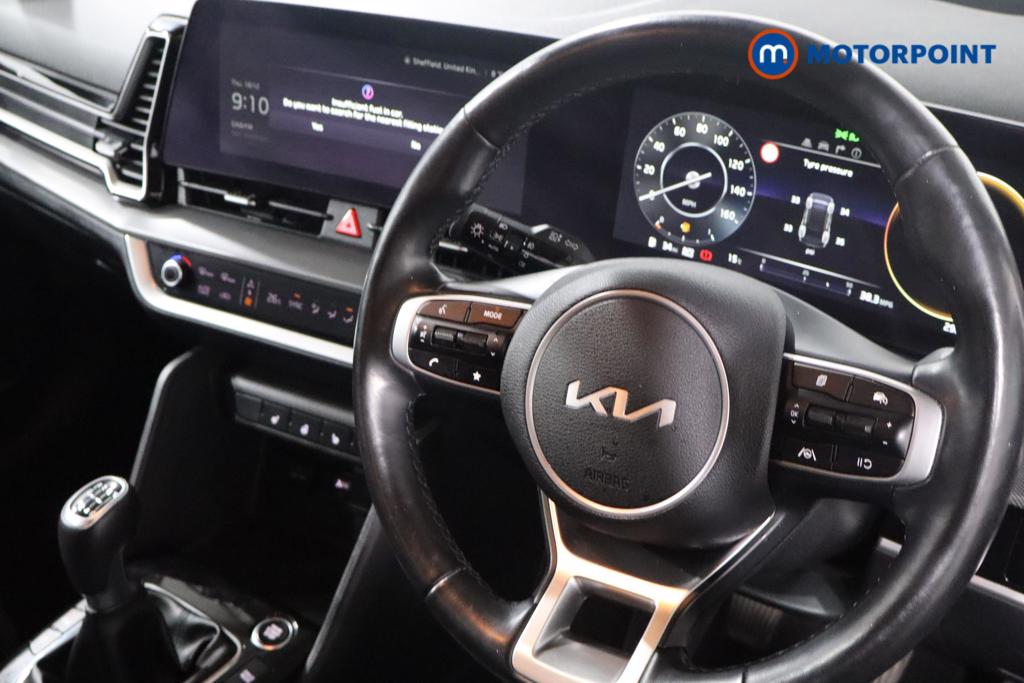 KIA Sportage Launch Edition Manual Petrol SUV - Stock Number (1602854) - 2nd supplementary image