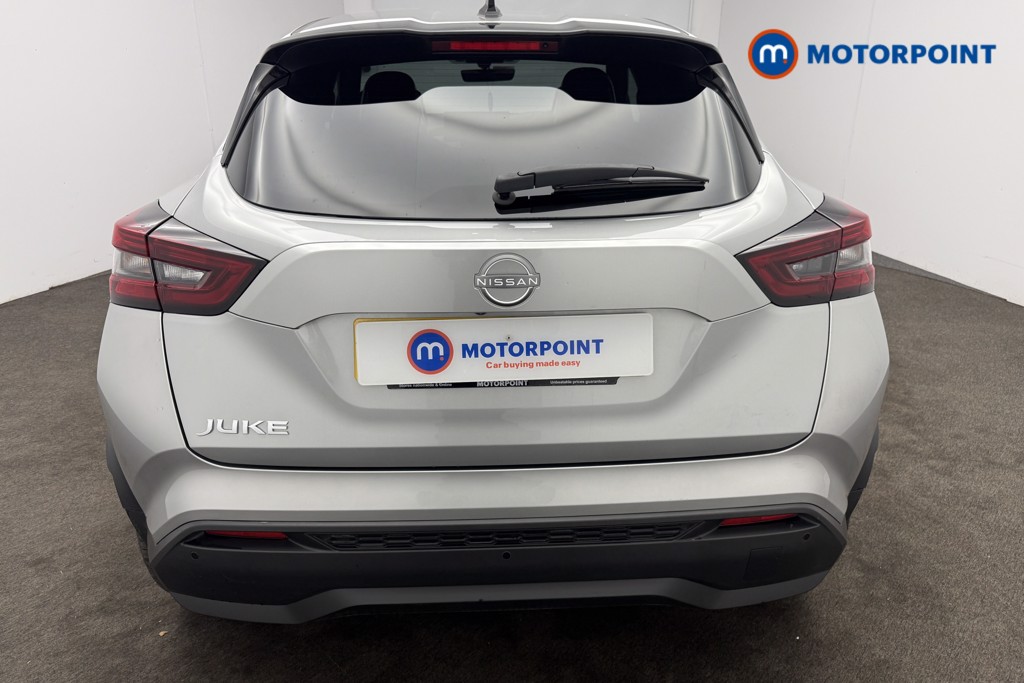 Nissan Juke Tekna Automatic Petrol SUV - Stock Number (1602945) - 6th supplementary image