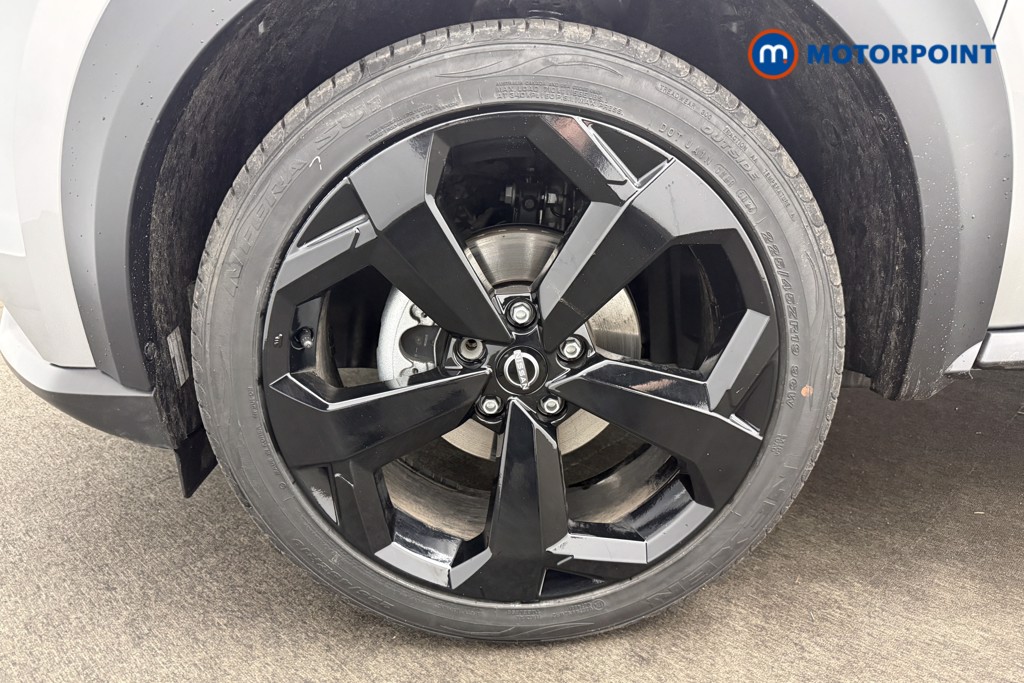 Nissan Juke Tekna Automatic Petrol SUV - Stock Number (1602945) - 13th supplementary image